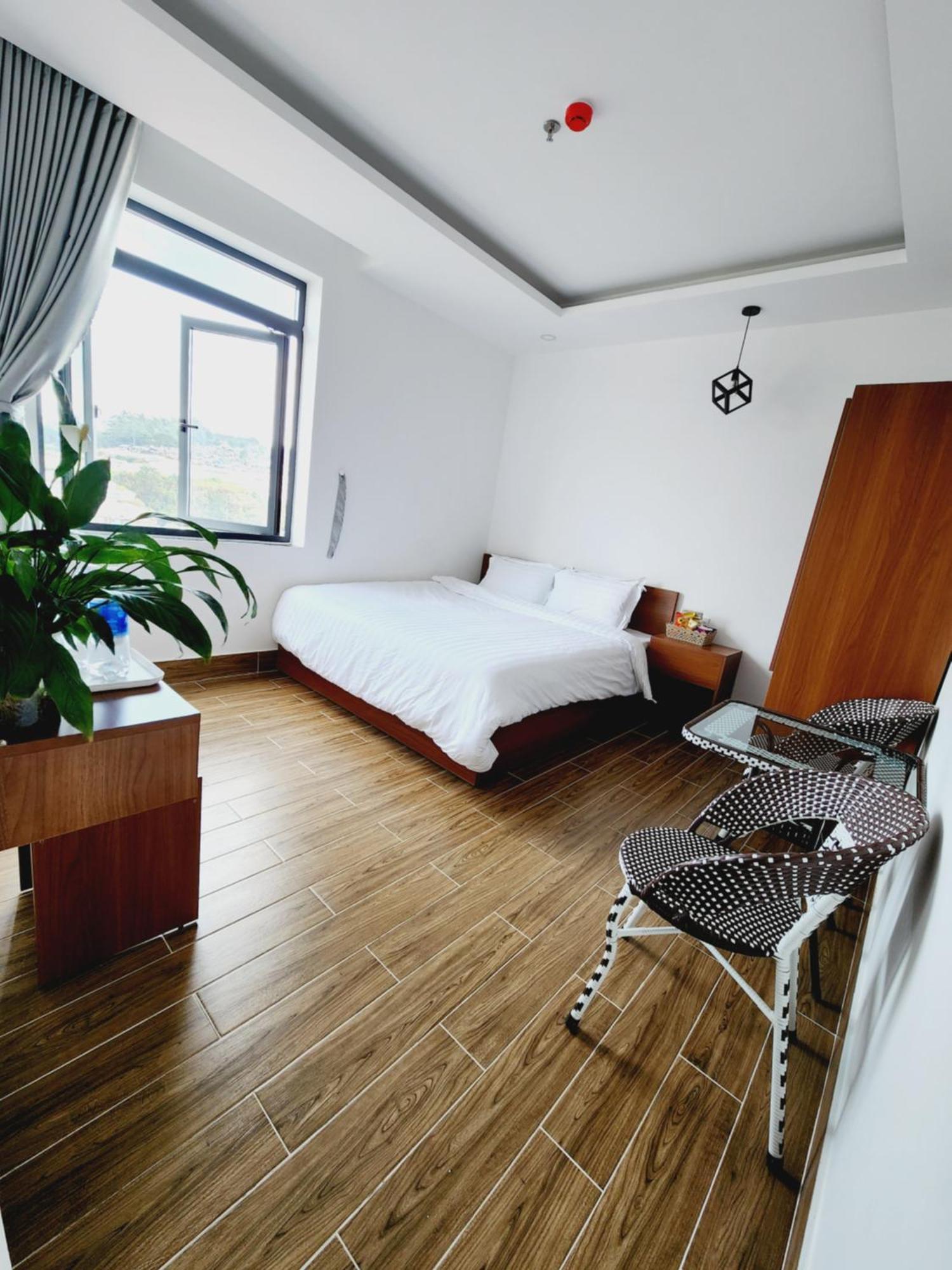 Happy Bun Hotel Da Lat Esterno foto