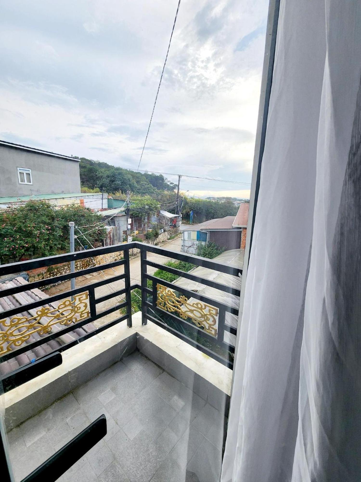 Happy Bun Hotel Da Lat Esterno foto